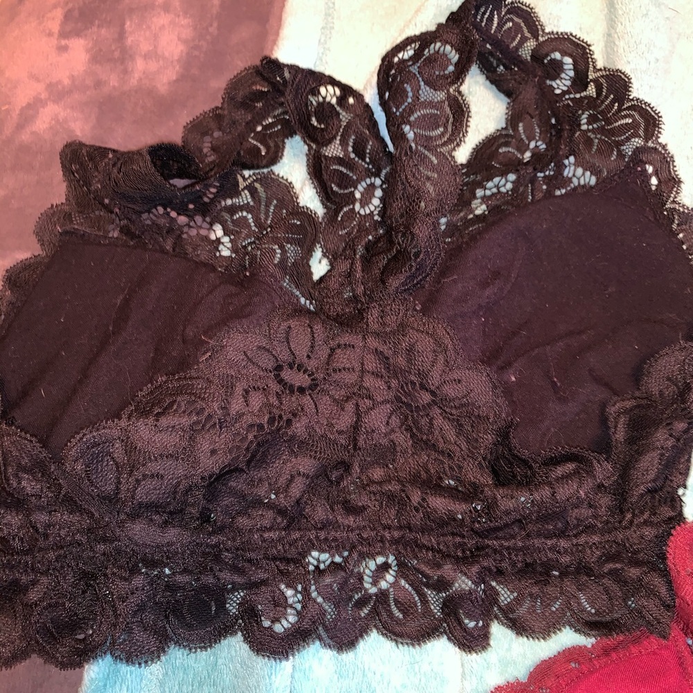 Set of two bralettes - Picture 7 of 8